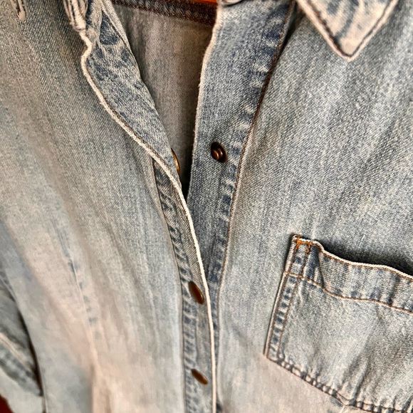 MODA Denim Snap Button-Up Shirt Dress - Picture 4 of 8